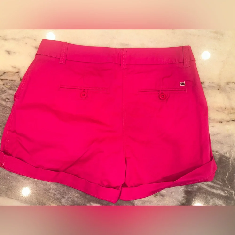 EUC Crown‎ & Ivy Size 6 Women's Pink Rollup Shorts